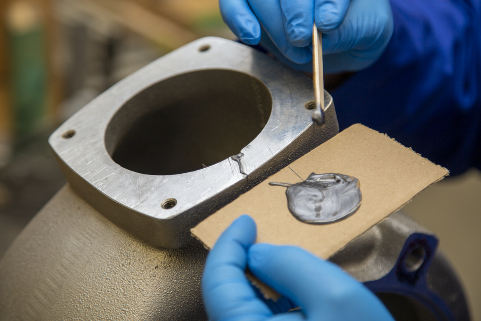 Aluminium-Minutenkleber | Flüssigmetall Epoxidharzklebstoff