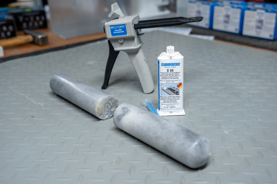 Easy-Mix S 50 Epoxyd-Klebstoff | Hochtemperaturbeständiger Epoxidharz-Klebstoff für schnelle Reparatur- und Wartungsarbeiten
