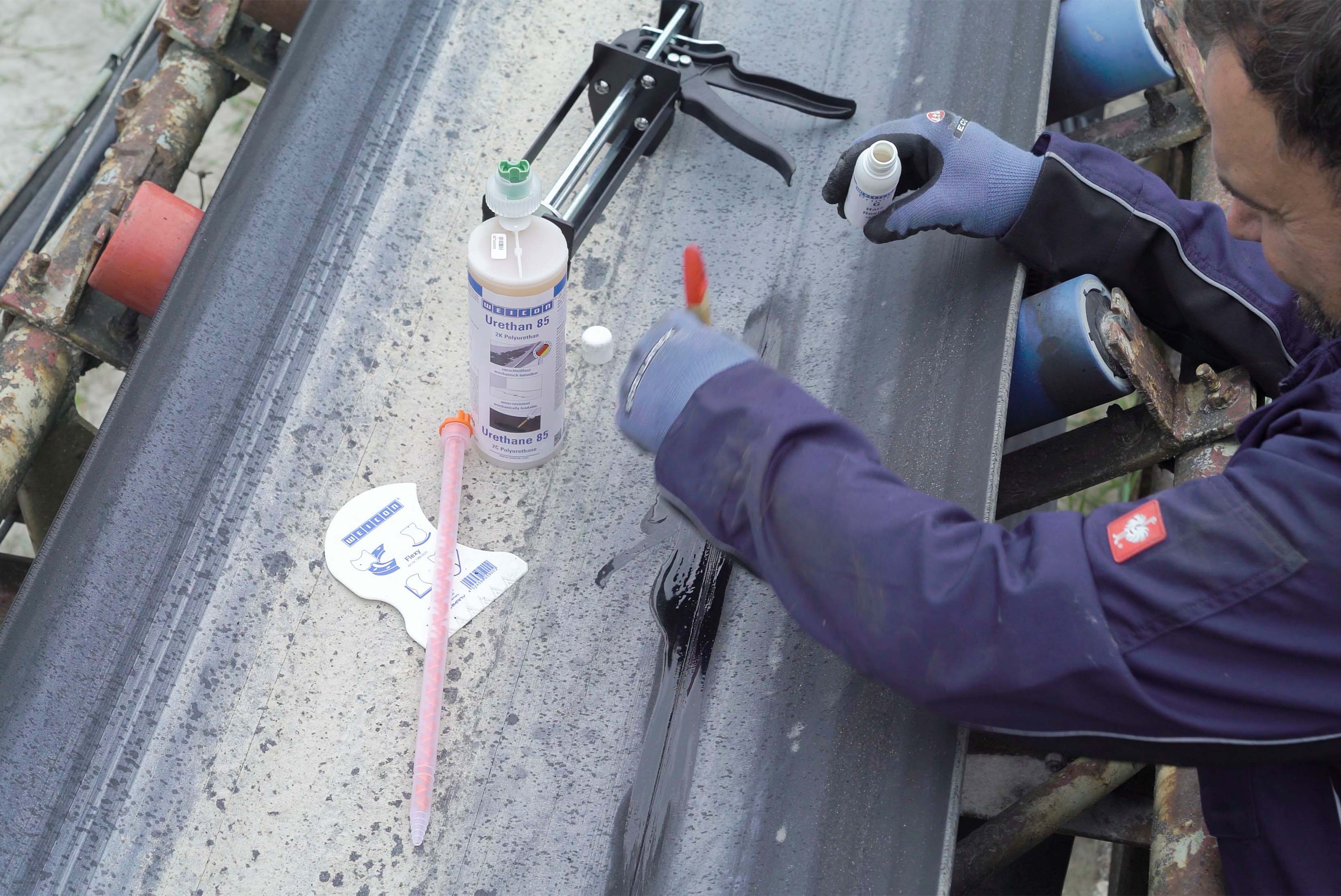 Reparatur eines Förderbandes