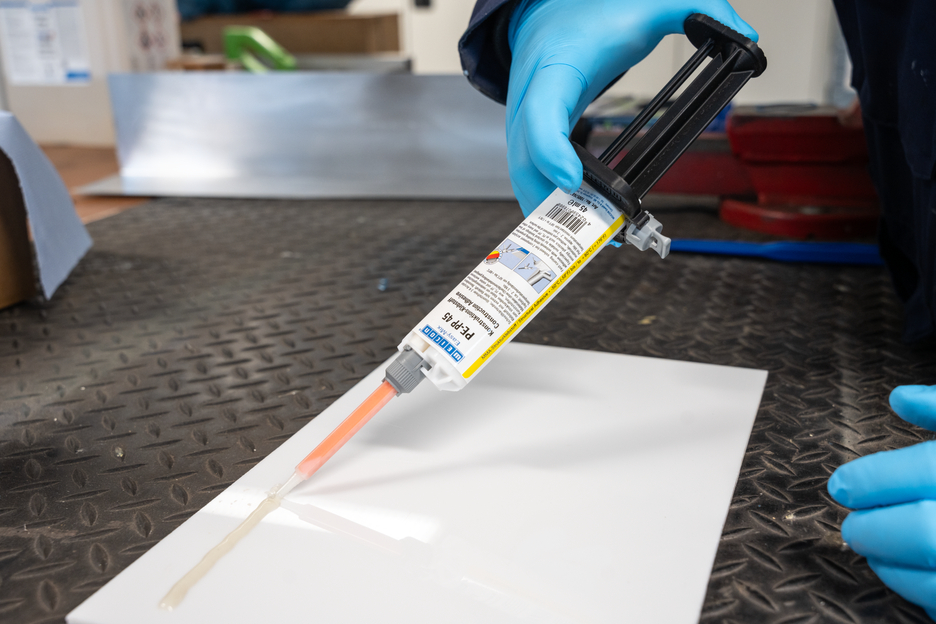 Easy-Mix PE-PP 45 Acrylat-Strukturklebstoff | Kunstruktions-Klebstoff auf Methylacrylatbasis für spezielle Kunststoffe