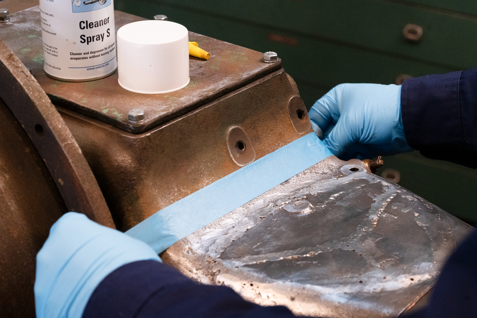 WEICON HB 300 | stahlgefülltes hochtemperaturbeständiges Epoxidharz-System für Reparatur und Formgebung
