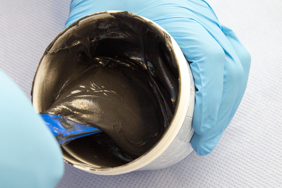 WEICON SF | stahlgefülltes Epoxidharz-System für Reparatur und Formgebung DNV-zertifiziert