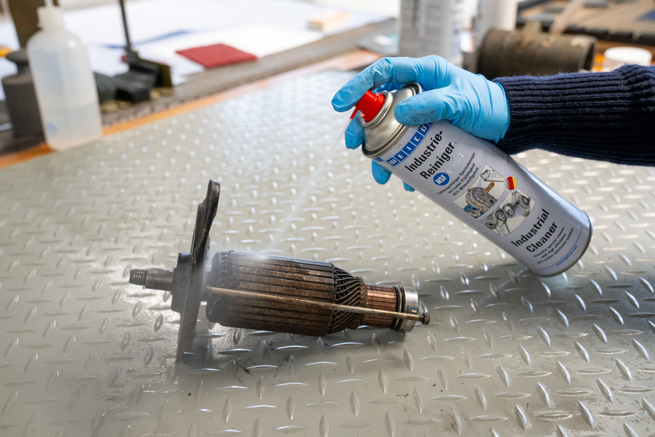 Industrie-Reiniger | Reiniger mit einem Wirkstoffgehalt von 95% für den Lebensmittelbereich NSF K1+K3