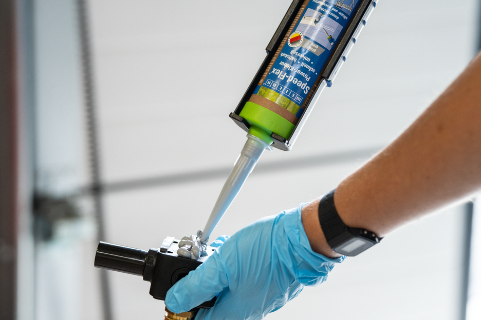 Speed-Flex® MS-Polymer | hochviskoser Kleb- und Dichtstoff mit starker Anfangshaftung auf MS-Polymer-Basis